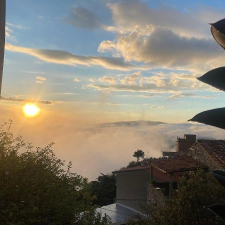 مبيت وإفطار Rocca Massima Il Borgo Antico المظهر الخارجي الصورة