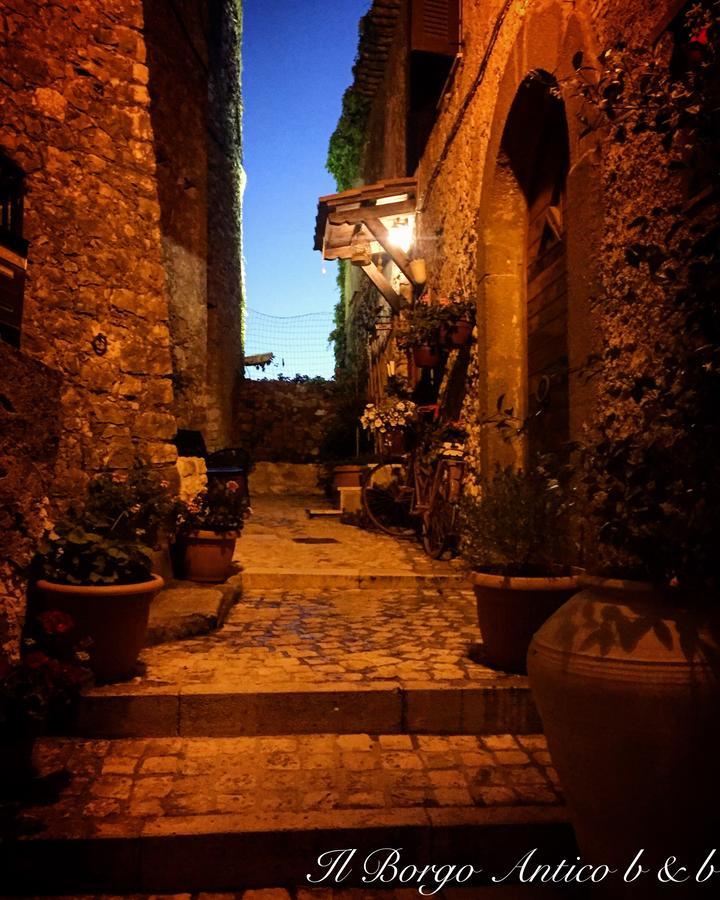 مبيت وإفطار Rocca Massima Il Borgo Antico المظهر الخارجي الصورة
